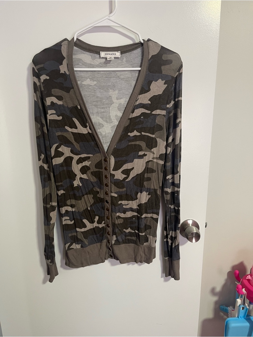 Zenana Outfitters Olive and Gray Camo Snap Button-Front Cardigan